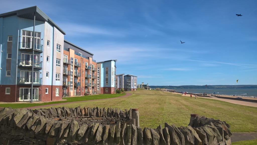 Coastal Apartments - Wales Суонси Экстерьер фото
