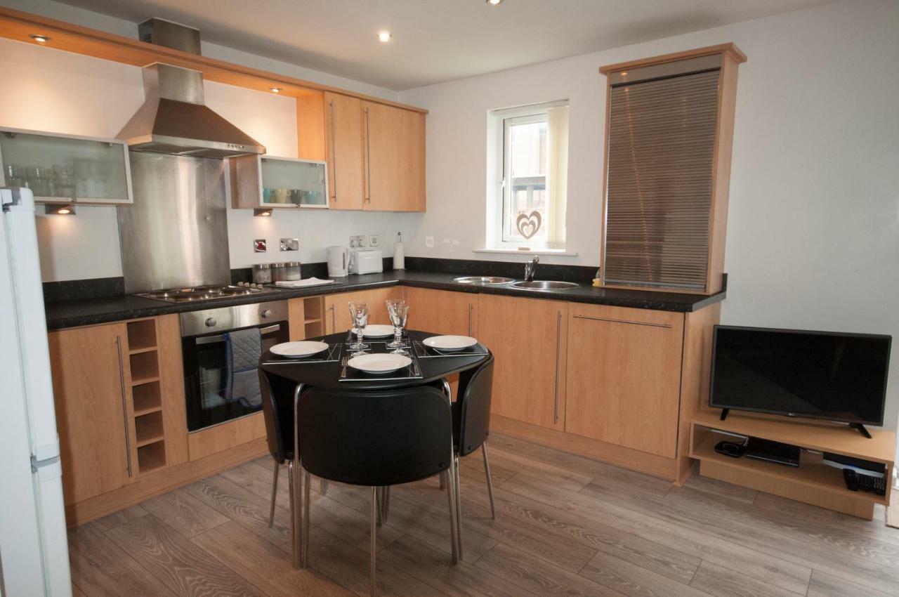 Coastal Apartments - Wales Суонси Экстерьер фото